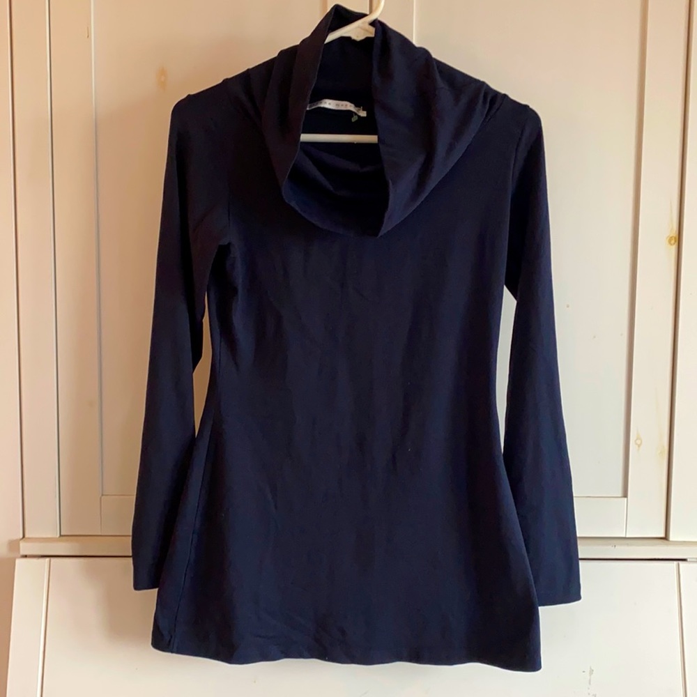 Cowel neck shirt